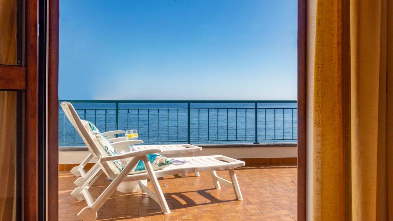 Welcomely - Terrace By The Sea - Cala Gonone Apartment Dorgali Exterior photo